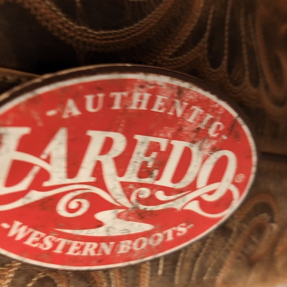 Laredo Ladies Distressed Brown Cowboy Boots - Picture 4 of 7